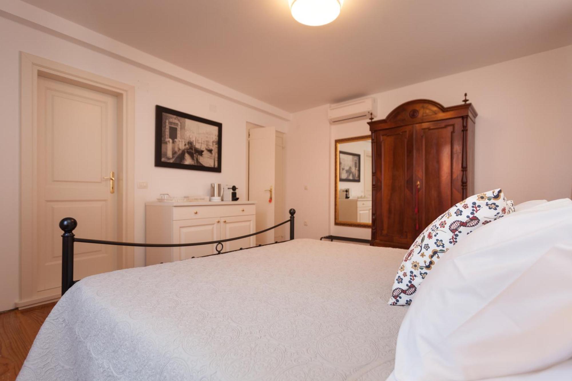 Guesthouse Casa Vittoria روفينج المظهر الخارجي الصورة